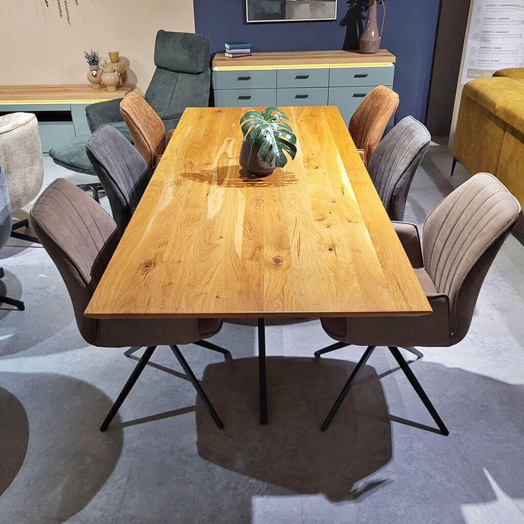 Esstisch LN 2071 Wildeiche