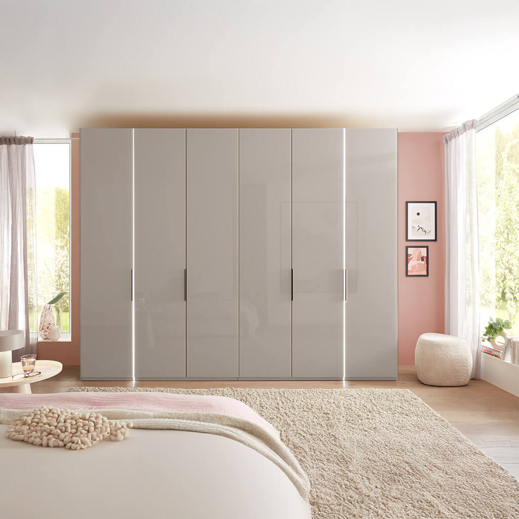 Kleiderschrank TL 3412 mit Dreh- und Falttüren Kleiderschrank TL 3412 mit Dreh- und Falttüren