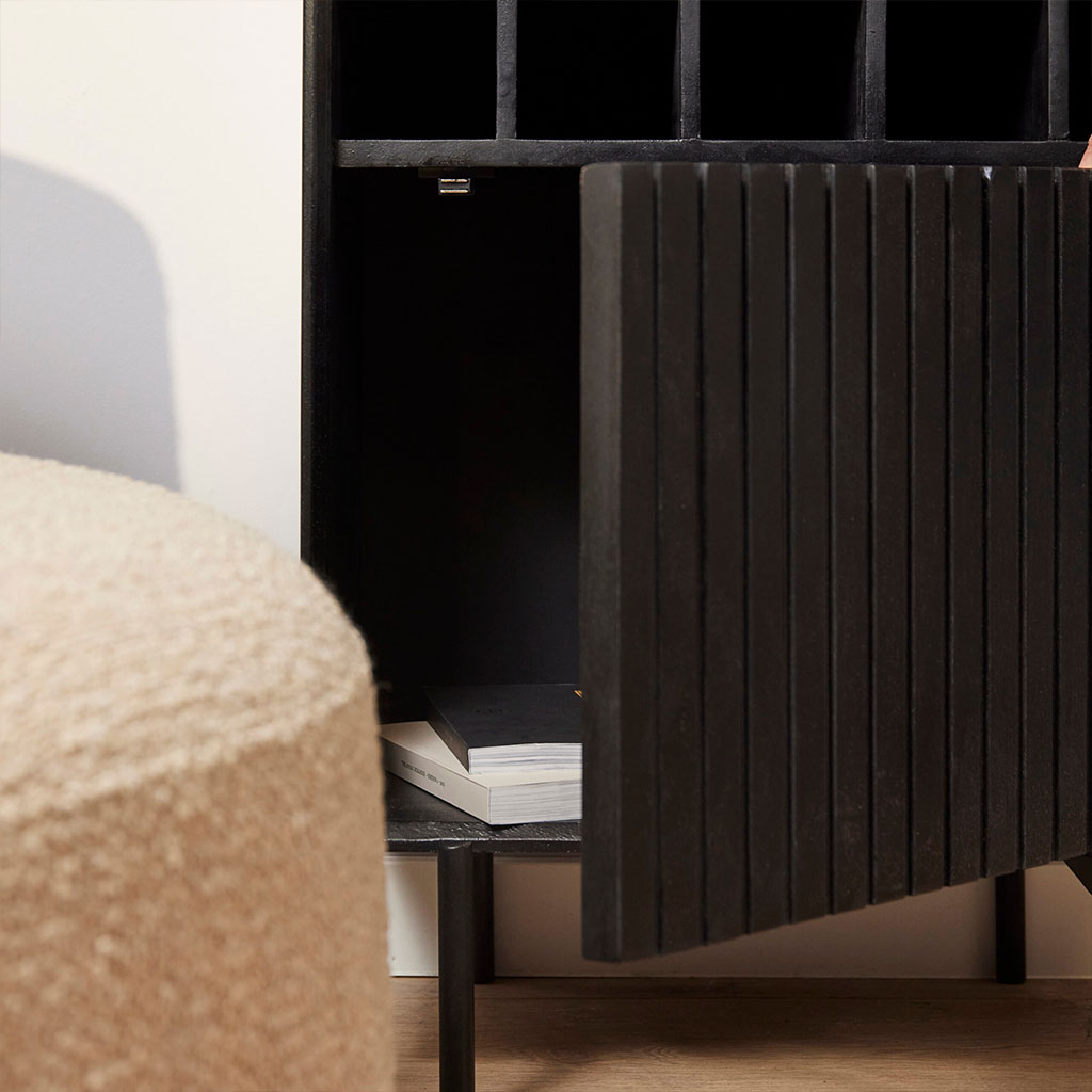 Erste Liebe Collection Weinschrank Maison