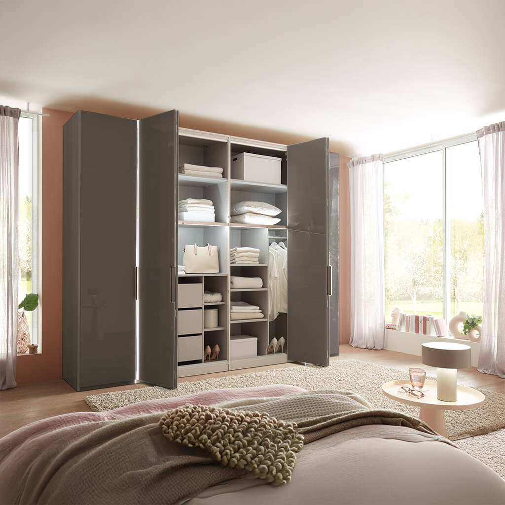 Kleiderschrank TL 3412 mit Dreh- und Falttüren