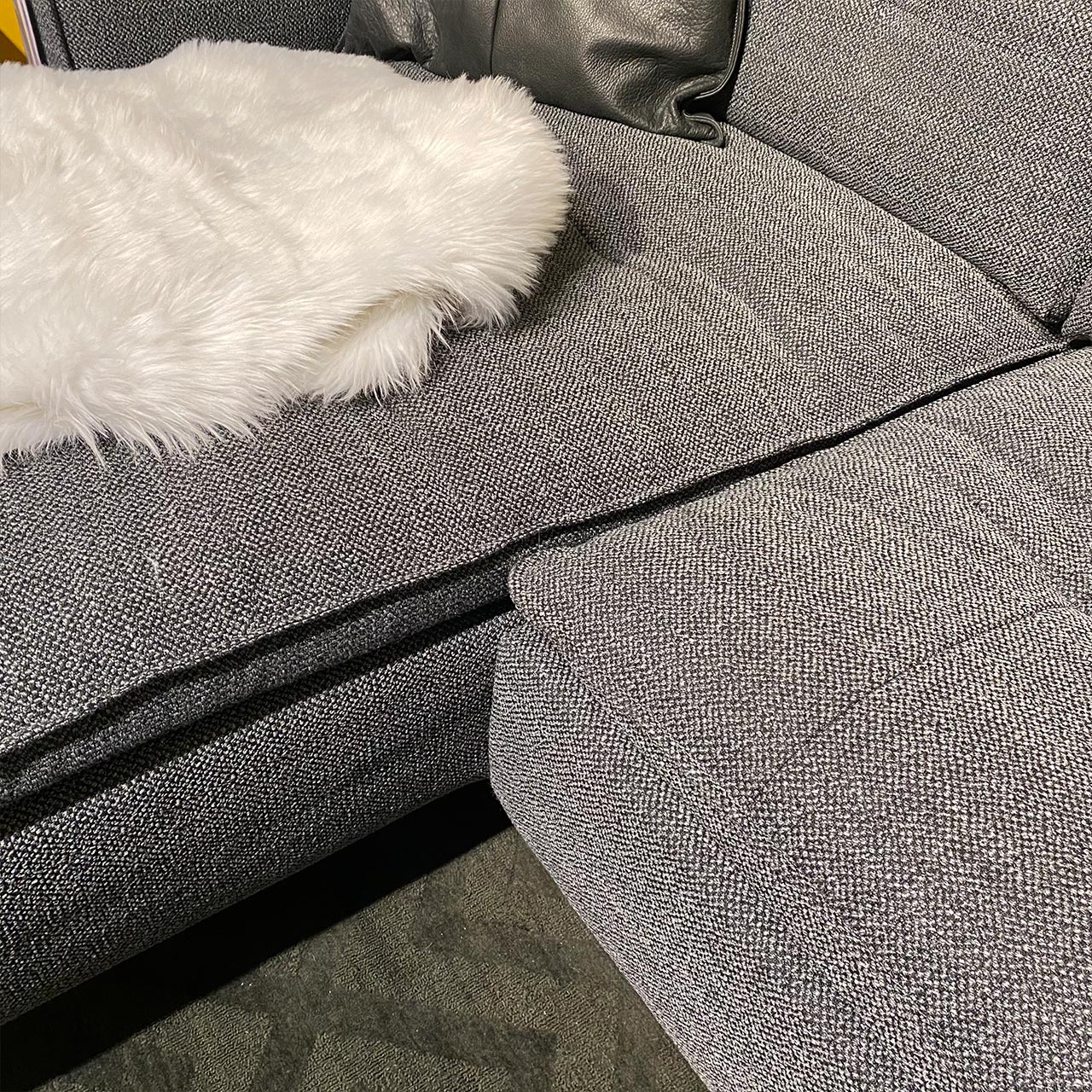 xooon Sofa Flint