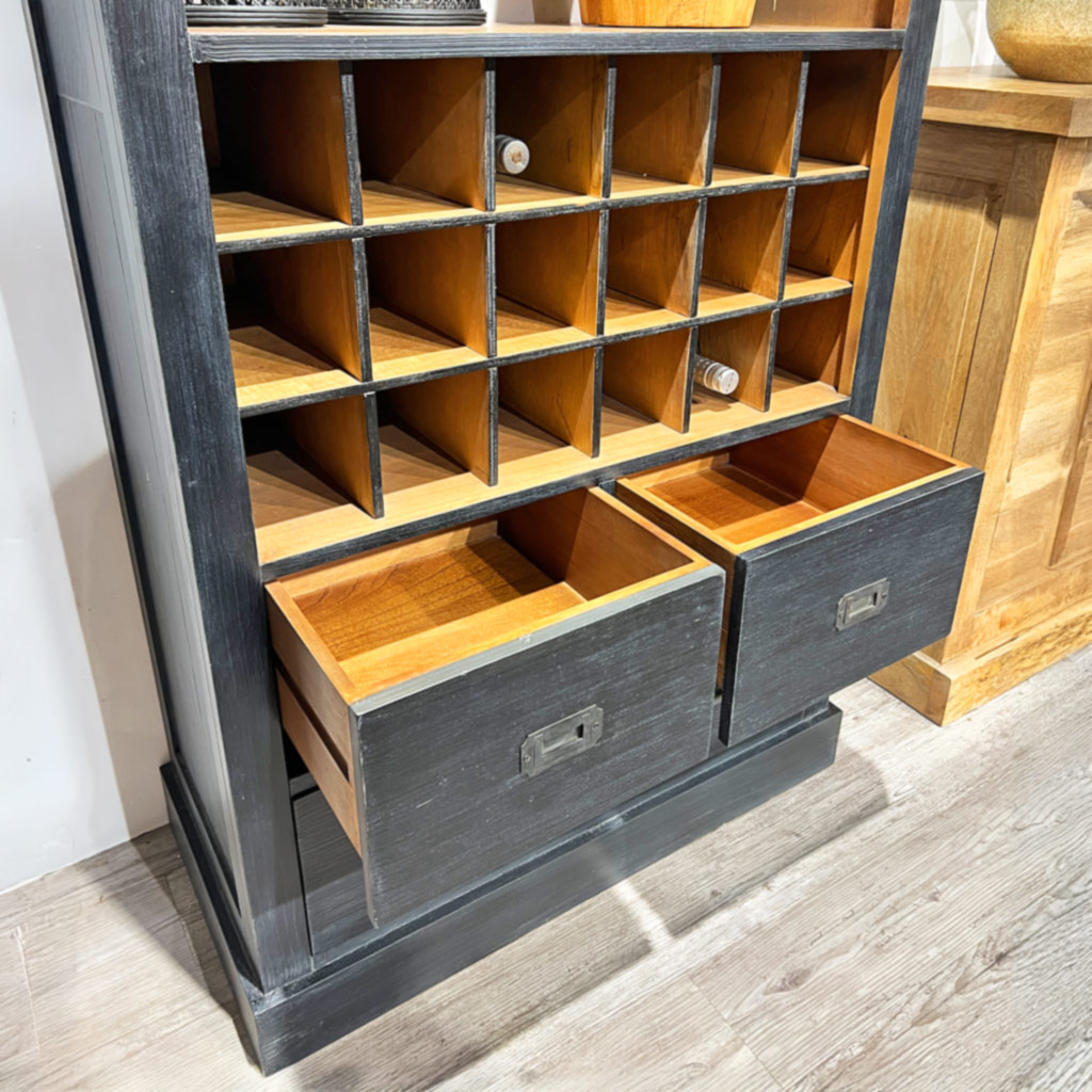 Barschrank Designer