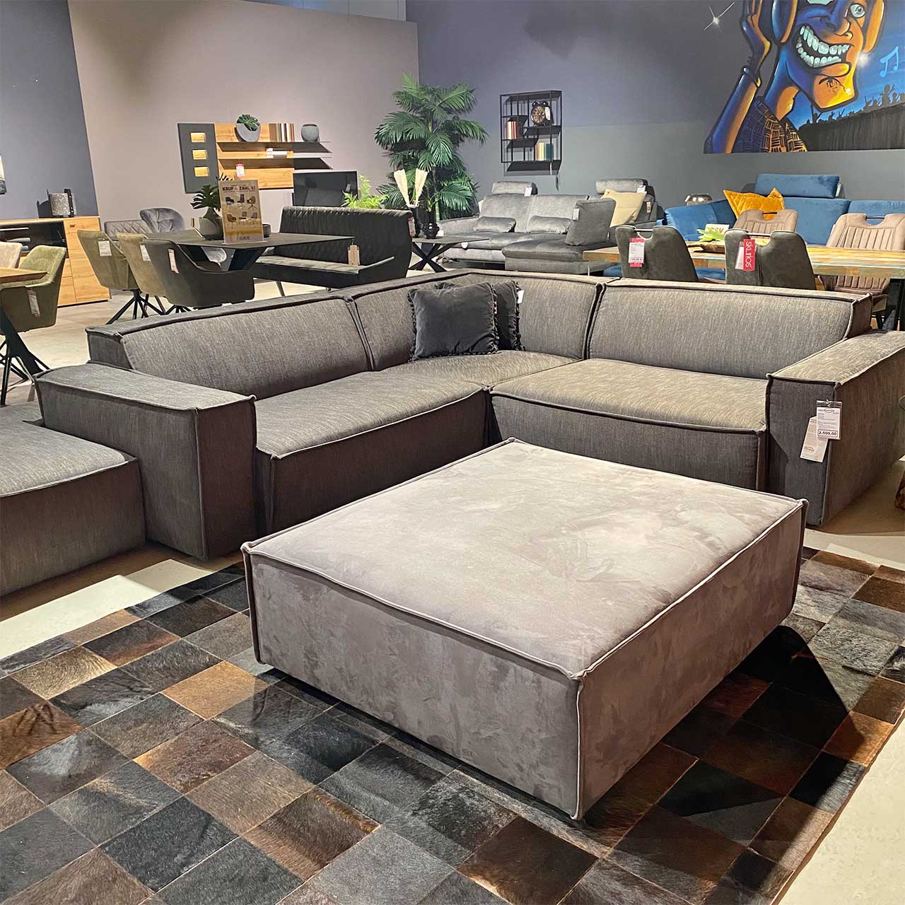 Candy Sofa Upper East