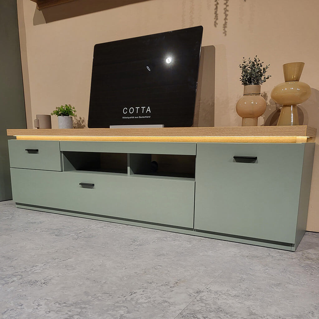 Wohnwand Monty mit Beleuchtung