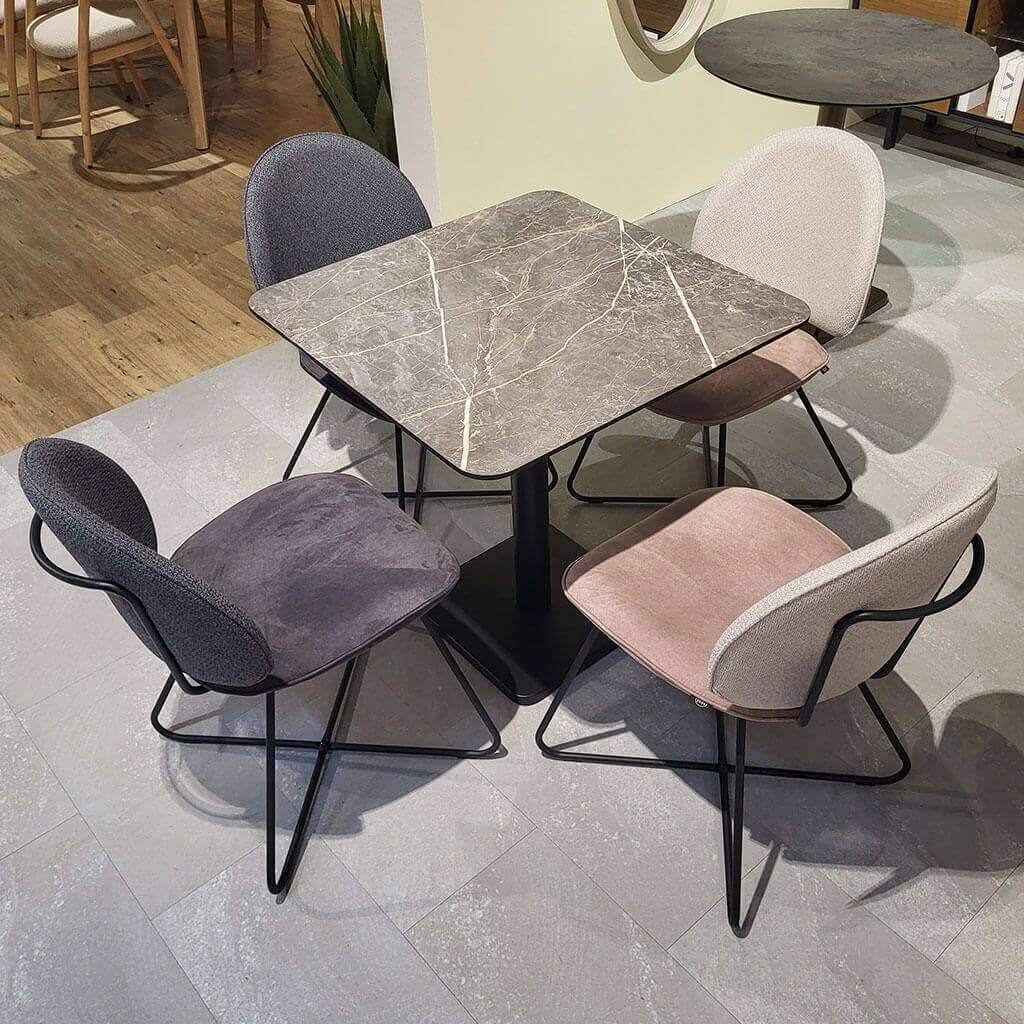 Stuhlgruppe Luna 4-er Set / Stk.