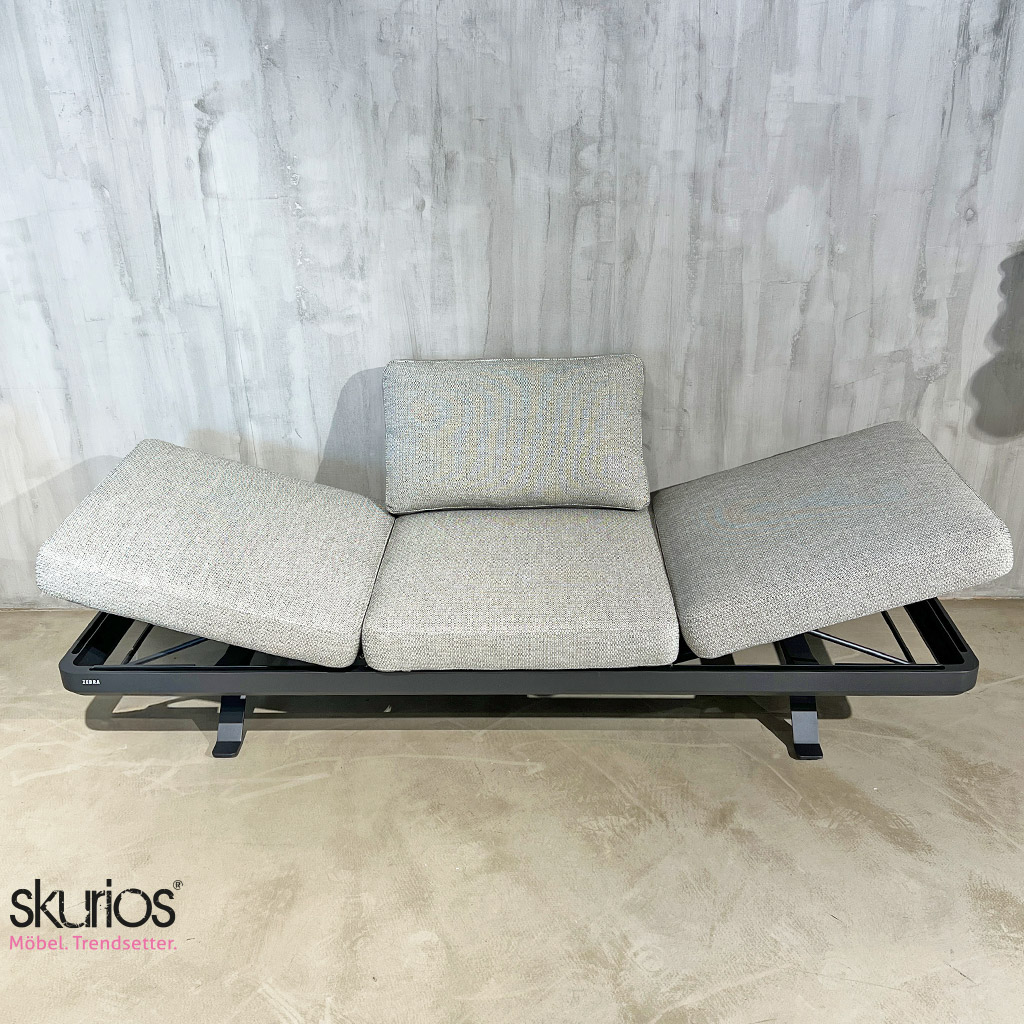 Zebra Sky Lounge 3-Sitzer 6390 Zebra Sky Lounge 3-Sitzer 6390