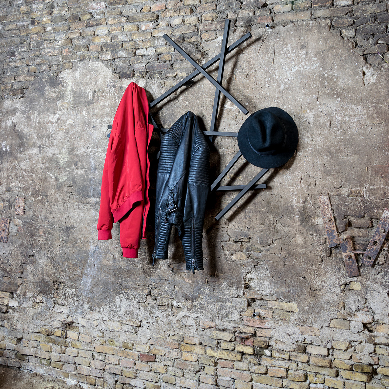 Garderobe Matches Garderobe Matches