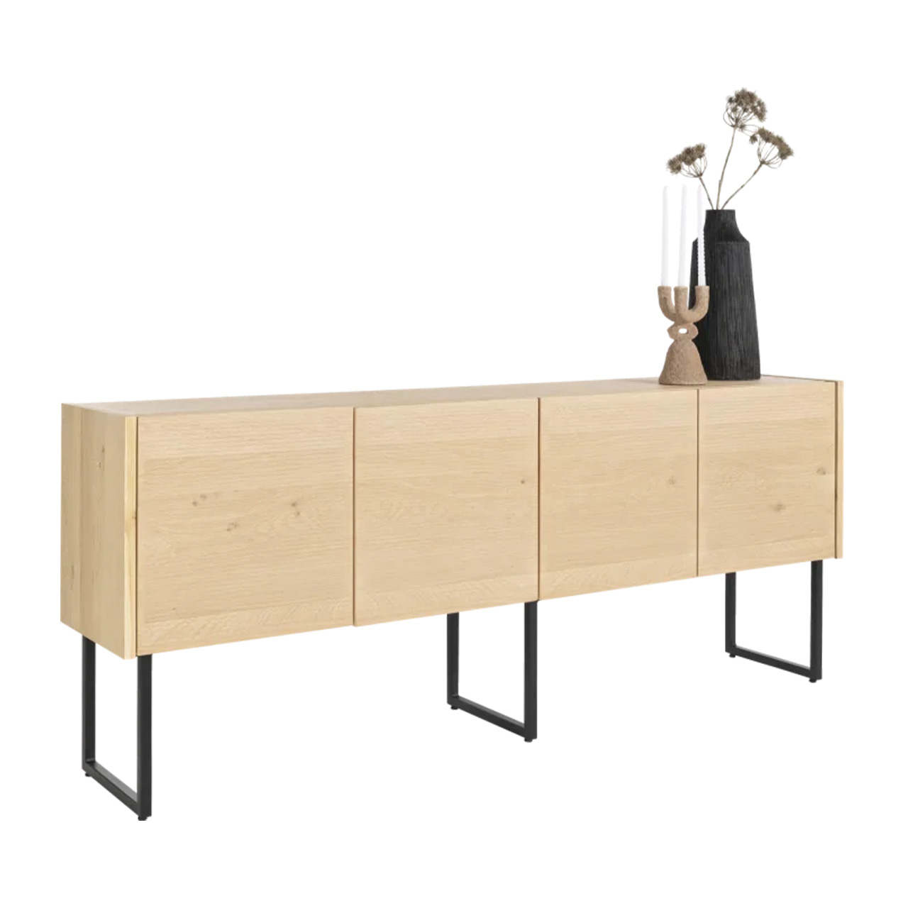xooon Sideboard Carving