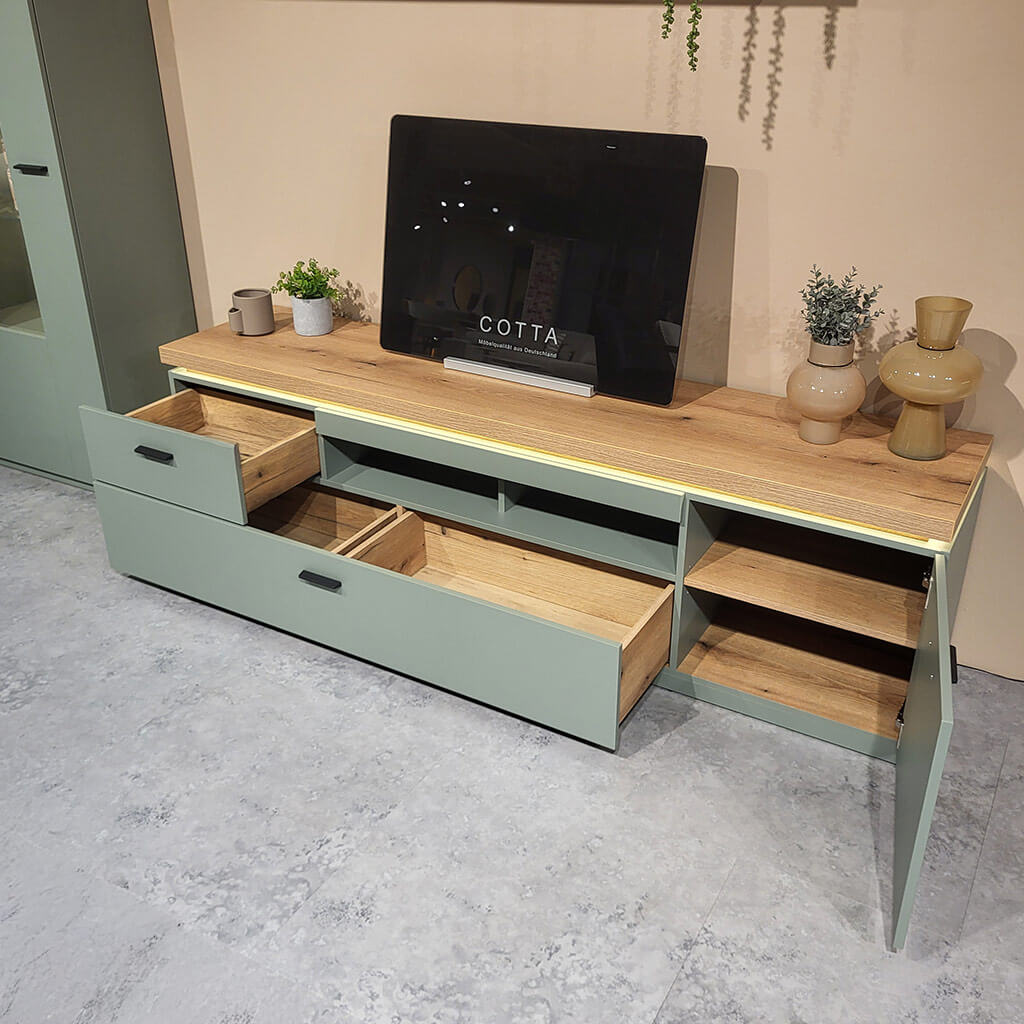 Wohnwand Monty mit Beleuchtung