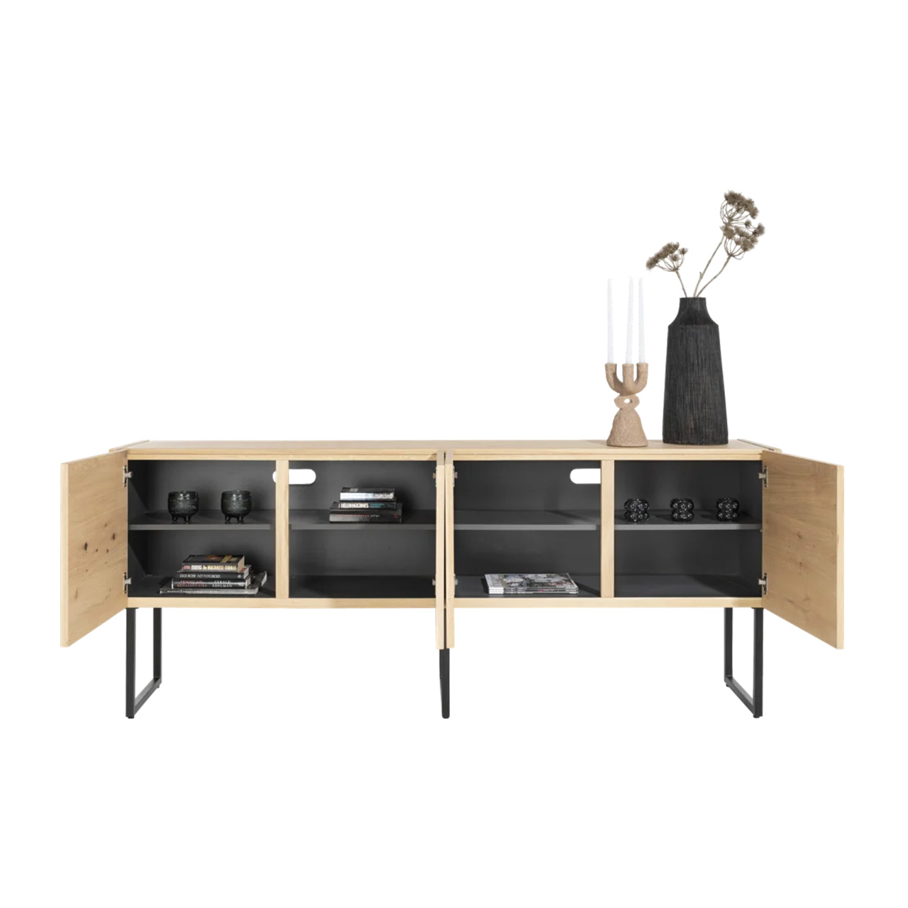 xooon Sideboard Carving